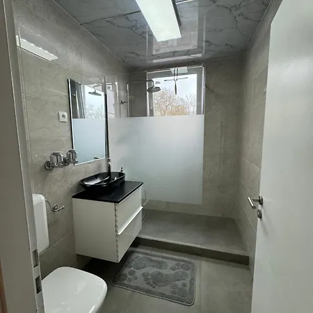 Apartment * בון