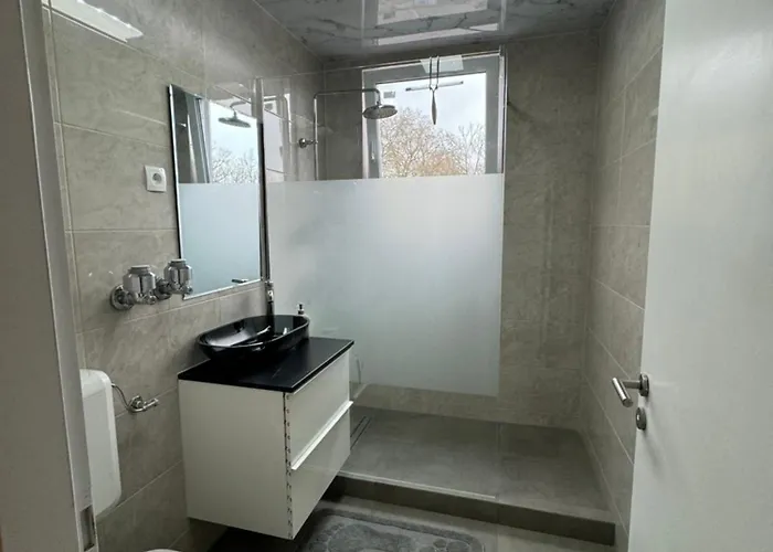 Apartment * Bona