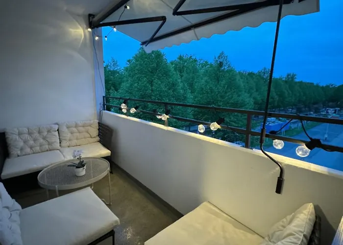 Διαμέρισμα Apartment *